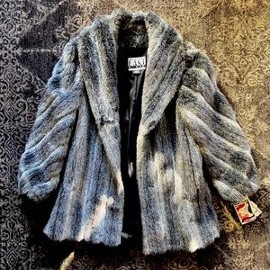 Vintage faux fur coat new with tags